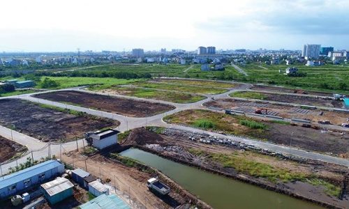 Nhà đầu tư nhỏ “găm” dòng tiền nhàn rỗi vào đất nền giá rẻ